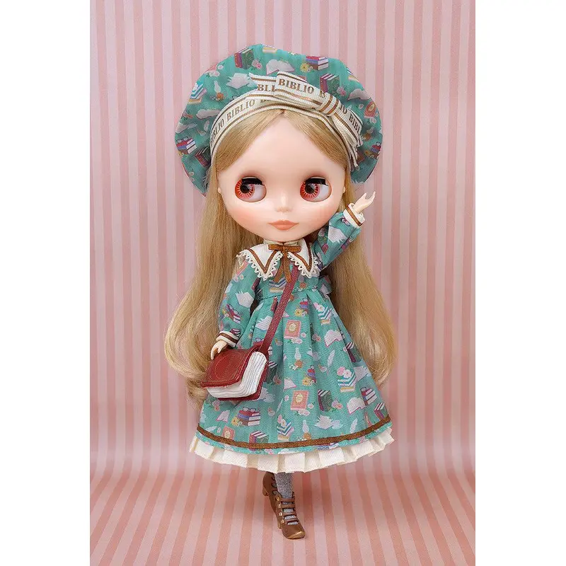 Blythe Kendra the Bibliophile