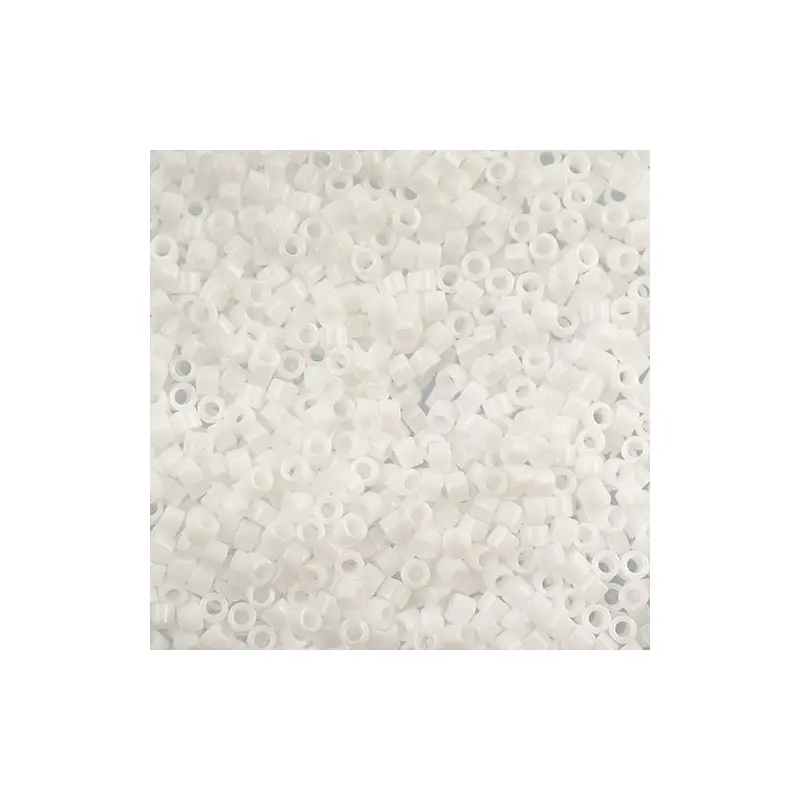 Delica 11/0 RD Chalk White