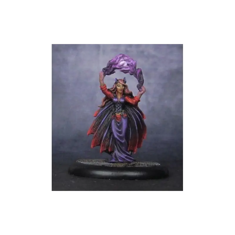 Reaper Miniatures 60195 Churrusina- Dark Heaven Legends