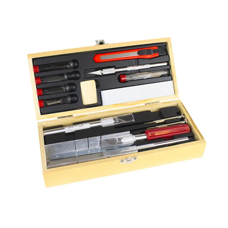Deluxe Knife and Tool Set
